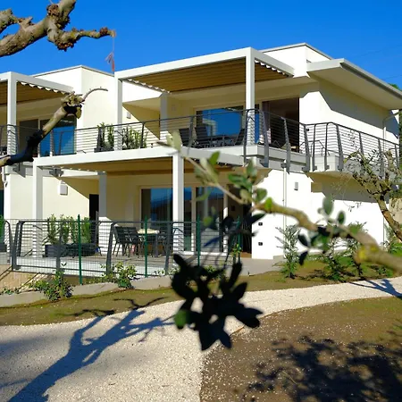 Costa Blu-pool And Terrace With View * Riva di Solto